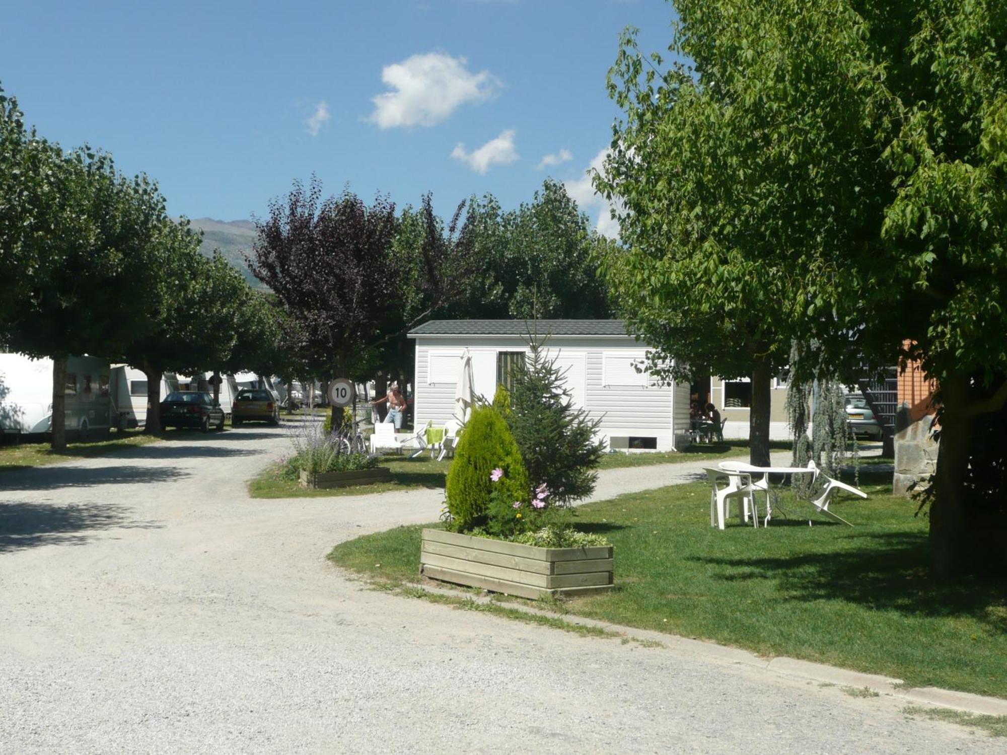 Camping Mas Piques بورغ مدام المظهر الخارجي الصورة