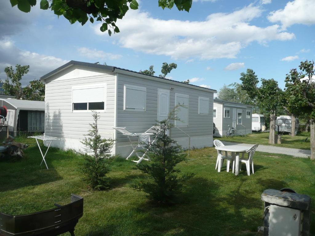Camping Mas Piques بورغ مدام المظهر الخارجي الصورة